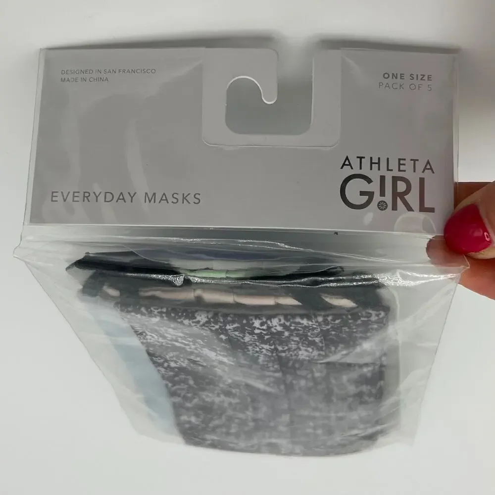 Athleta Girl Everyday Face Masks NEW 5-Pack Adjustable Reusable Pleated One Size